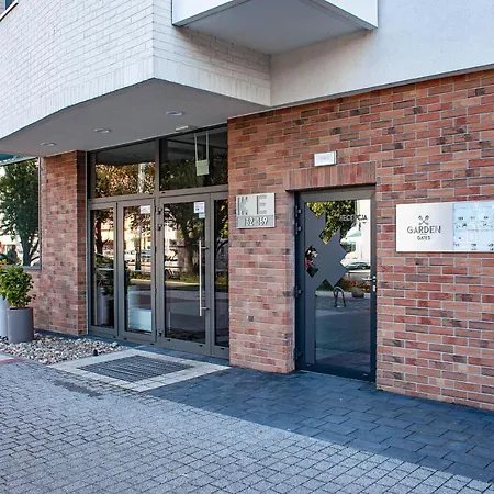 Euro New Gardens Delux