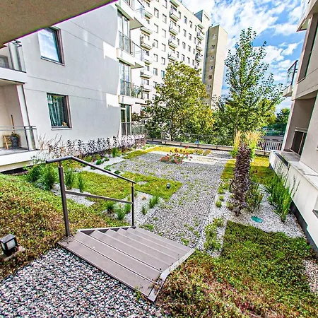 Euro New Gardens Delux * גדנסק