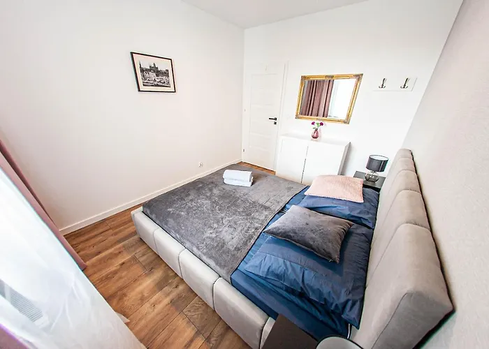 Euro New Gardens Delux