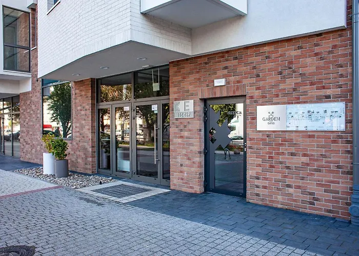 Euro New Gardens Delux